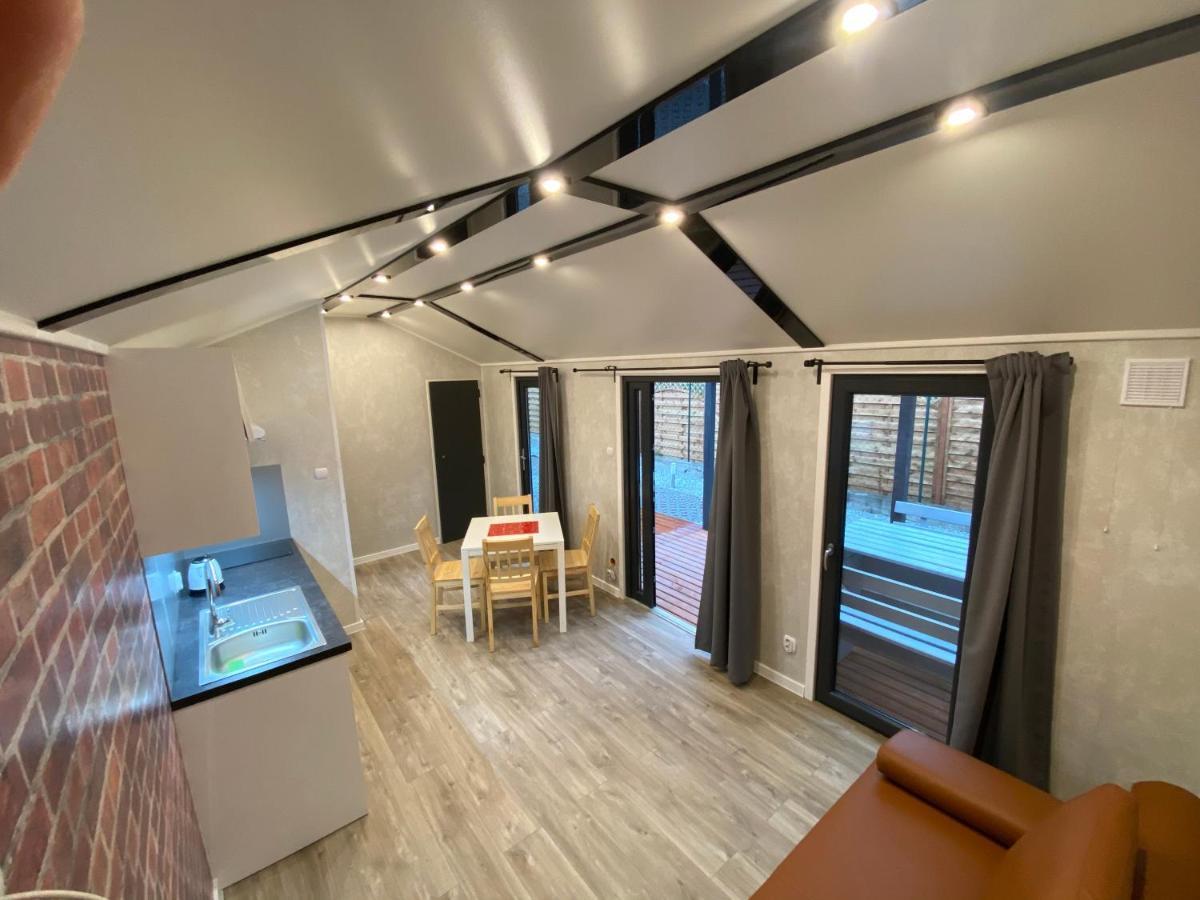 Domy Nad Morzem - Chata Pirata- Tiny House Дзивнув Экстерьер фото